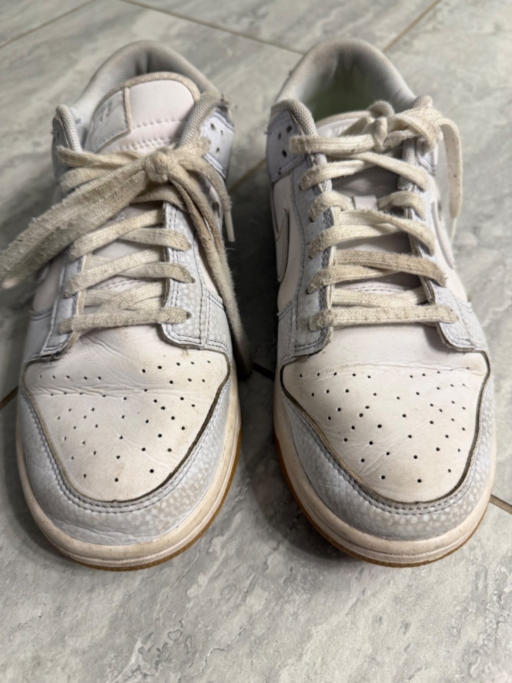 Nike Dunks - Picture 5 of 7